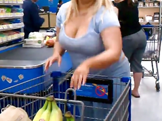 colorless fat milf with cleavage voyeur  derty24 
